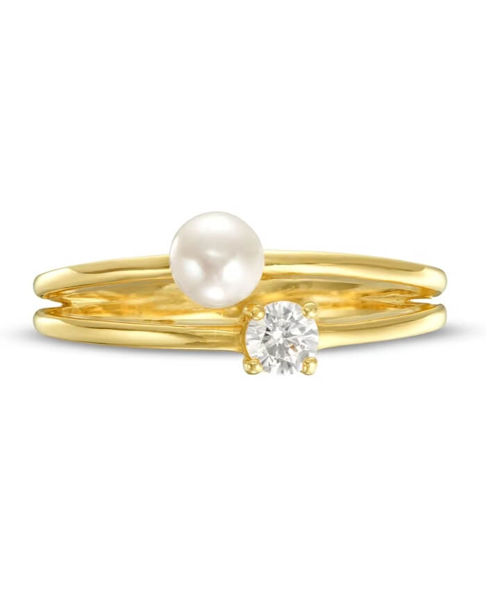 Cubic Zirconia and Cultured Freshwater Pearl Ring in 10K Gold - Size 7